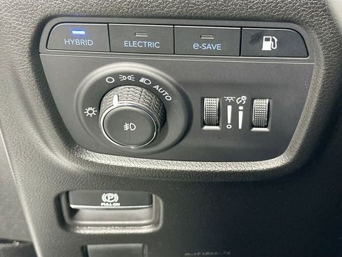 Used 2024 Jeep Grand Cherokee Limited 4xe AWD/4WD image 26