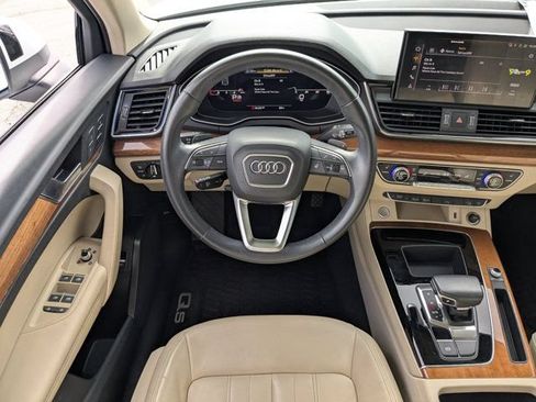 Used 2021 Audi Q5 2.0T Premium Plus w/ Premium Plus Package AWD/4WD image 18
