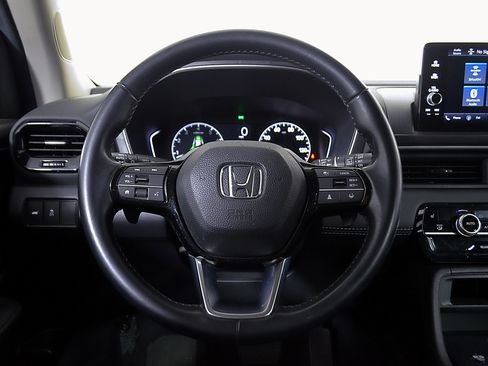 Used 2025 Honda Pilot EX-L image 29