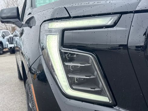 New 2026 GMC Yukon XL AT4 w/ AT4 Premium Plus Package image 11