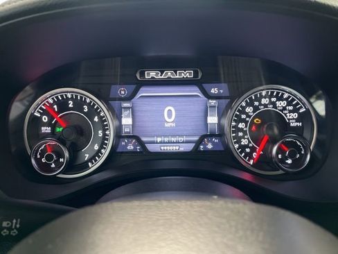 Certified 2019 RAM 1500 Laramie image 19