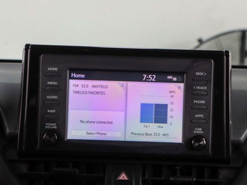 Used 2019 Toyota RAV4 XLE image 19