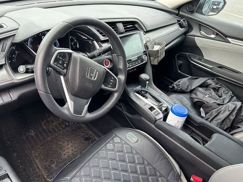 Used 2016 Honda Civic EX image 17