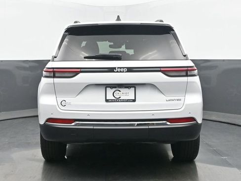 Used 2024 Jeep Grand Cherokee Limited image 5