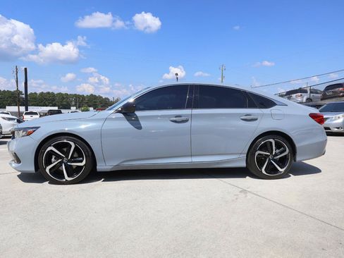 Used 2022 Honda Accord Sport image 3