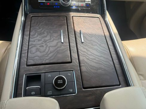 Used 2020 Lincoln Navigator Reserve w/ Luxury Package AWD/4WD image 19