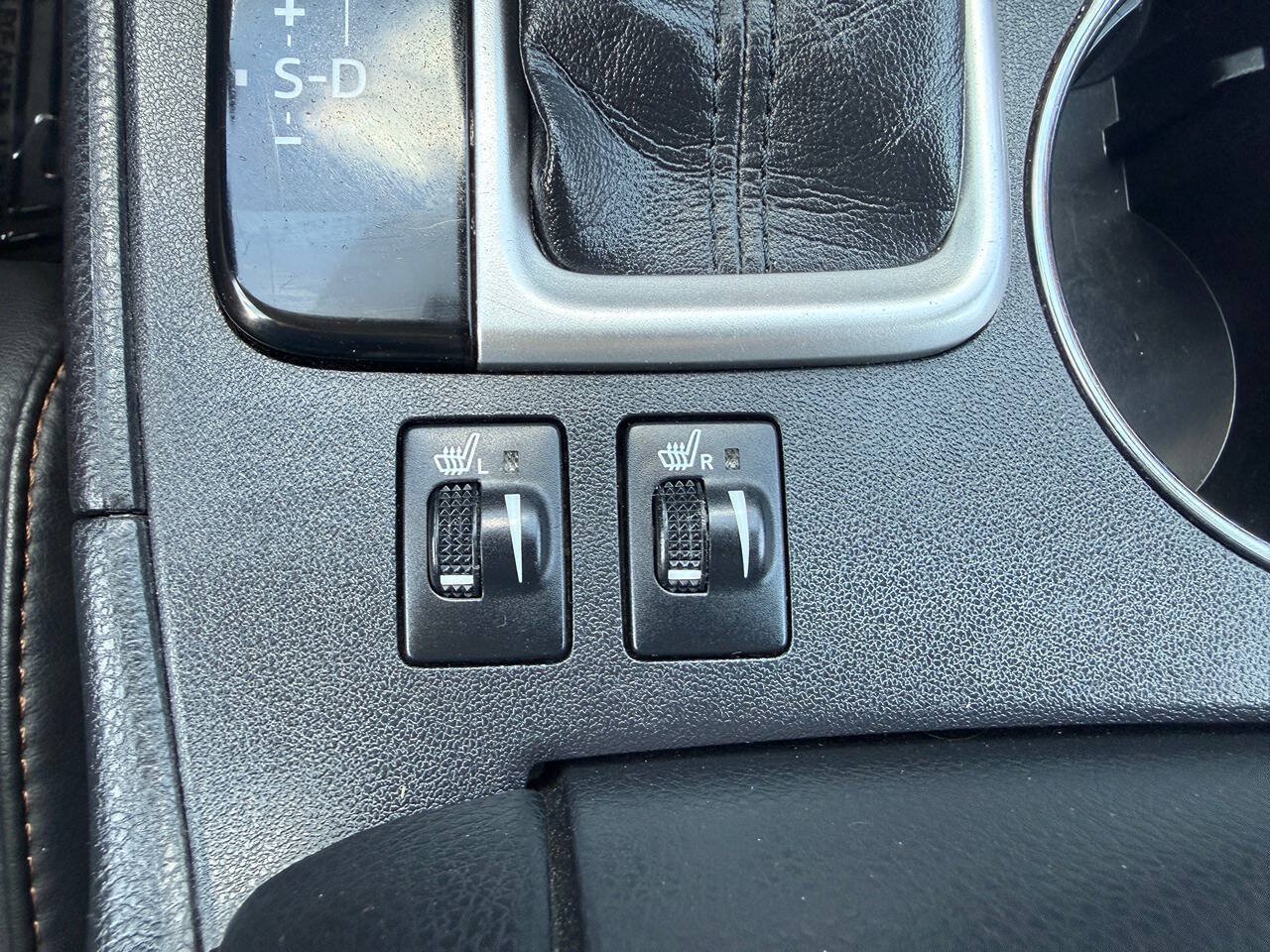 Used 2019 Toyota Highlander XLE AWD/4WD image 49