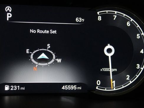 Used 2023 Genesis GV70 2.5T w/ Advanced Package image 12