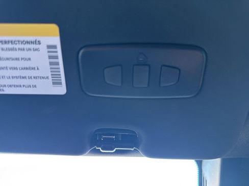 Used 2022 Alfa Romeo Stelvio Veloce image 40