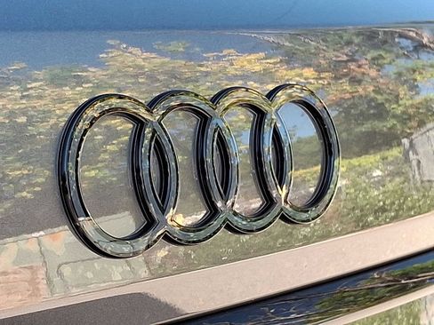 New 2026 Audi Q7 Premium image 16