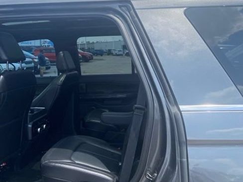 Used 2021 Ford Expedition Limited AWD/4WD image 6