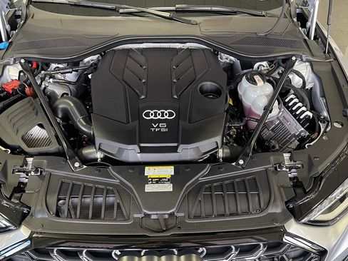 Used 2024 Audi A8 L 3.0T w/ Comfort Plus Package image 18