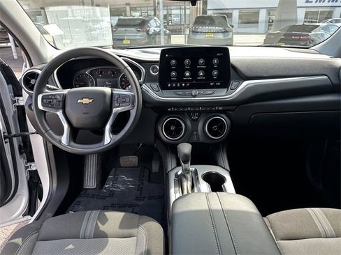Used 2023 Chevrolet Blazer LT w/ Driver Confidence Package image 11