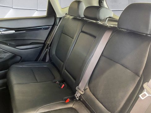 Used 2023 Kia Seltos SX image 18
