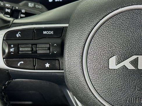 Used 2023 Kia Sportage SX FWD image 11