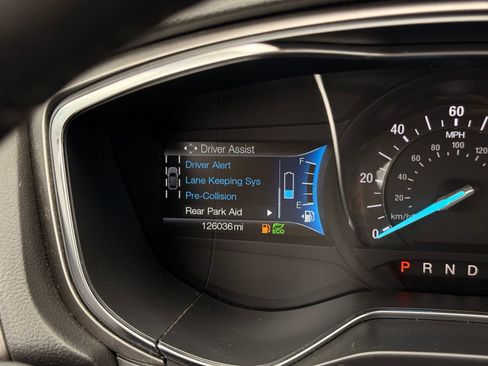 Used 2018 Ford Fusion SE w/ Equipment Group 602A FWD image 32