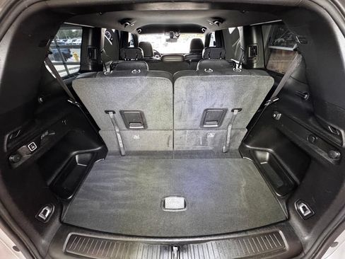 Used 2024 Jeep Grand Cherokee L Laredo AWD/4WD image 57