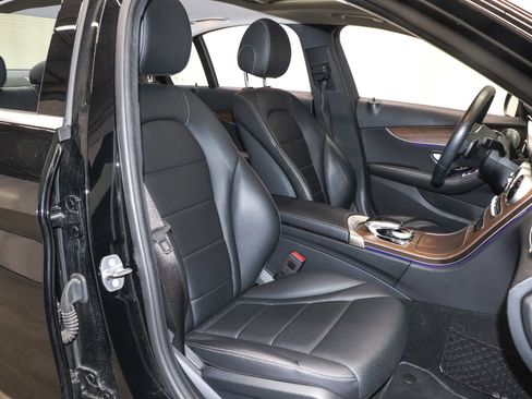 Used 2020 Mercedes-Benz C 300 4MATIC Sedan image 24