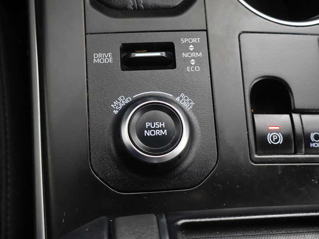 Used 2023 Toyota Highlander XSE AWD/4WD image 53