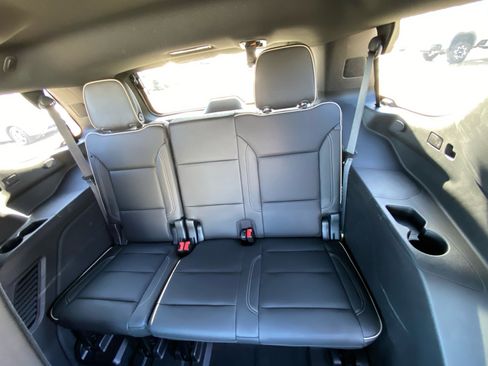 Used 2021 GMC Yukon SLT w/ SLT Luxury Plus Package image 25