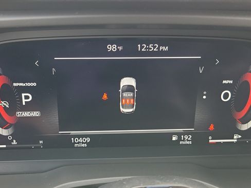Used 2025 Nissan Rogue SL w/ Tech Package FWD image 24