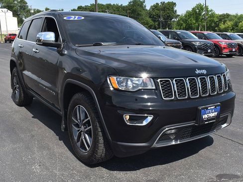 Used 2020 Jeep Grand Cherokee Limited w/ Trailer Tow Group IV AWD/4WD image 14