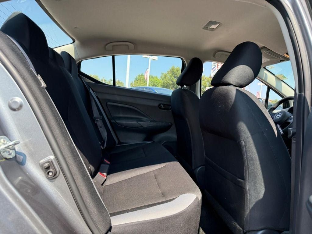 Used 2025 Nissan Versa S w/ Trunk Package FWD image 9