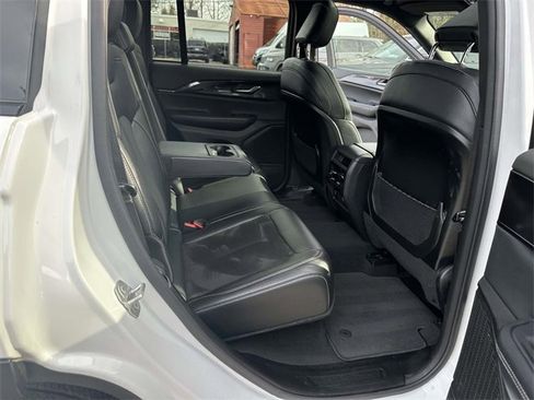 Certified 2023 Jeep Grand Cherokee Altitude image 21