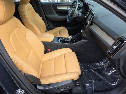 Used 2020 Volvo XC40 T5 Inscription w/ Protection Package Premier AWD/4WD image 27