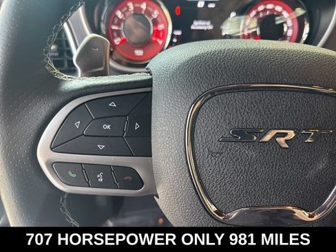 Used 2022 Dodge Challenger SRT Hellcat w/ SRT Black Package RWD image 29