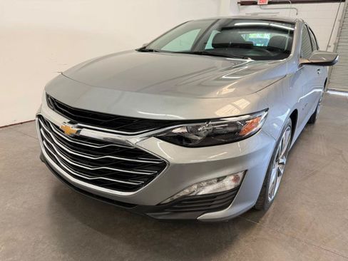 Used 2023 Chevrolet Malibu LT FWD image 5