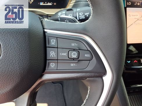 New 2026 Jeep Grand Cherokee Limited AWD/4WD image 12