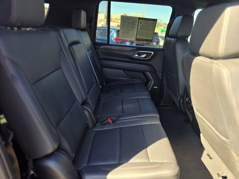 Used 2023 Chevrolet Suburban LT AWD/4WD image 27