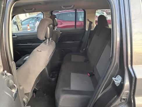 Used 2014 Jeep Patriot Sport w/ Power Value Group image 10