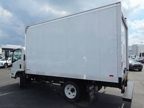 New 2025 Chevrolet Low Cab Forward image 6