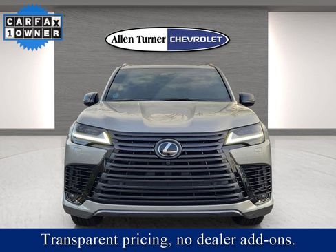 Used 2025 Lexus LX 700h Luxury w/ Appearance Package image 4