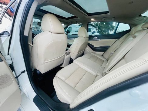 Used 2017 Nissan Maxima 3.5 SL FWD image 20