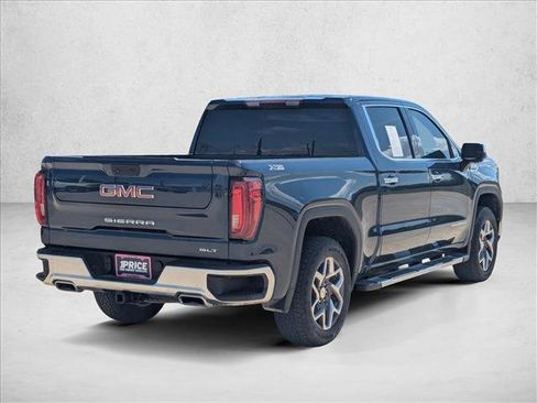 Used 2022 GMC Sierra 1500 SLT w/ SLT Convenience Package AWD/4WD image 5