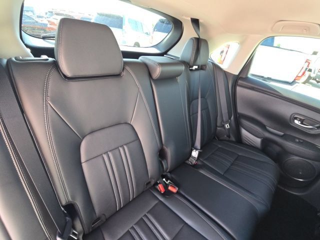 Used 2026 Honda HR-V EX-L image 13
