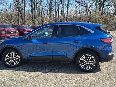 Used 2022 Ford Escape SEL image 6