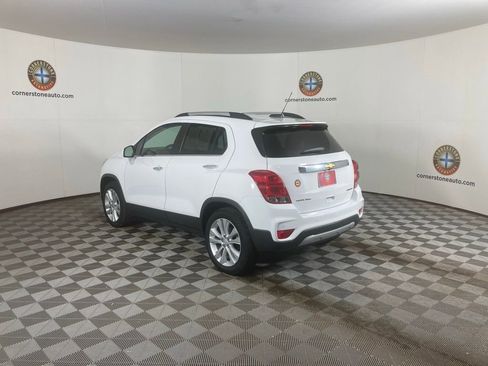 Used 2020 Chevrolet Trax Premier AWD/4WD image 19