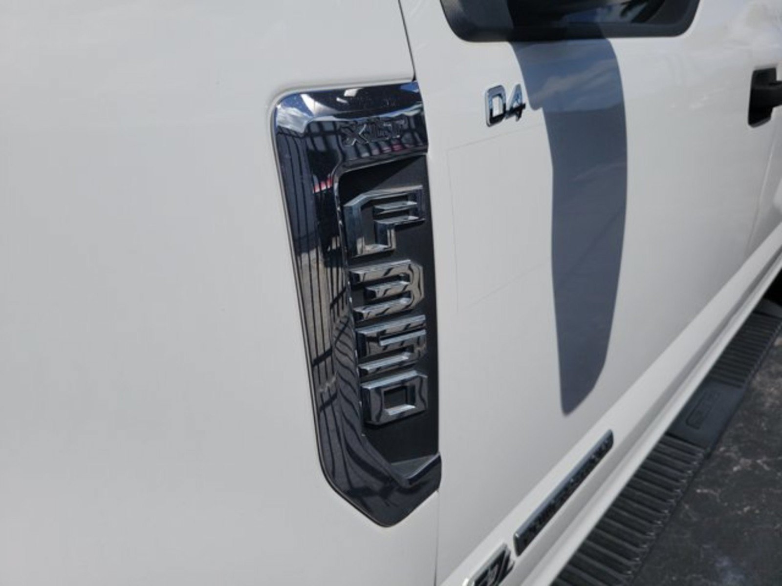 Used 2018 Ford F350 XLT AWD/4WD image 3
