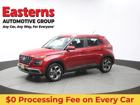 Used 2023 Hyundai Venue Limited FWD image 58