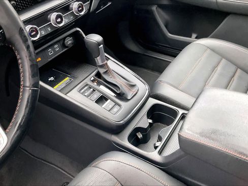 Used 2025 Honda CR-V Sport Touring image 18