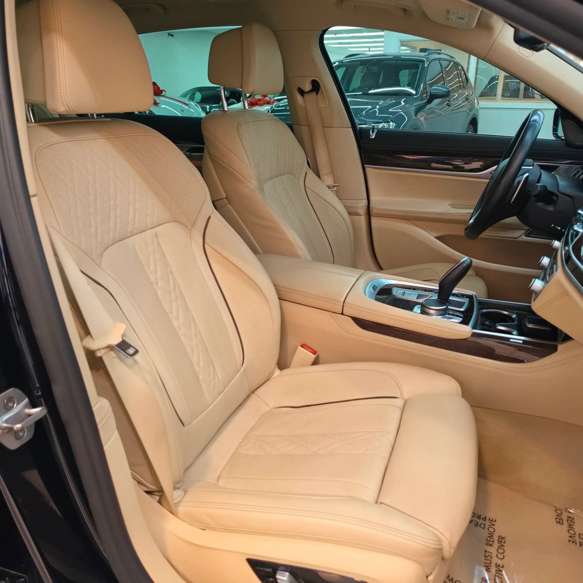 Used 2019 BMW 750i xDrive AWD/4WD image 24