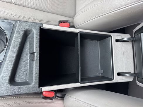 Used 2016 Hyundai Sonata Limited image 29