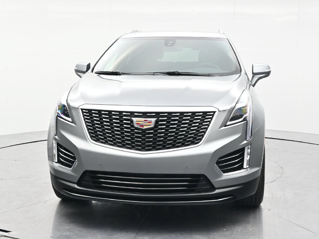 Used 2025 Cadillac XT5 Luxury AWD/4WD image 2