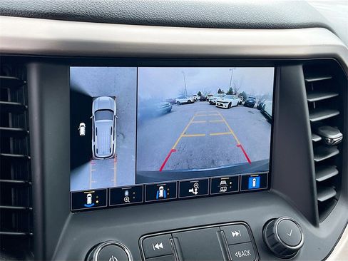 Used 2022 GMC Acadia Denali w/ Denali Ultimate Package image 14