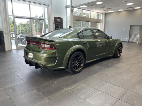 Used 2023 Dodge Charger SRT Hellcat w/ Harman/Kardon Audio Group RWD image 7