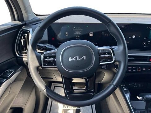 Certified 2024 Kia Sorento X-Line EX AWD/4WD image 16